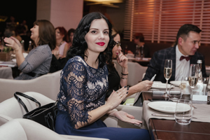 FloSal - генеральный партнер в номинации «Врач-косметолог» Vesna Beauty Awards